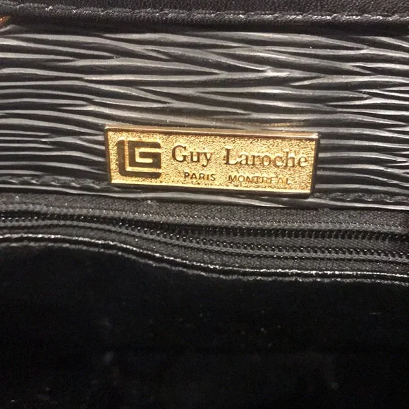 Guy Laroche leather purse - Picture 5 of 6